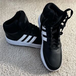 Adidas Black and White High-Top Sneakers big kids size 6